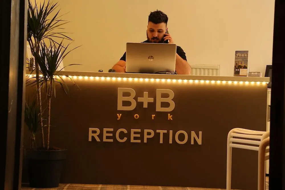 Отель B+B Йорк