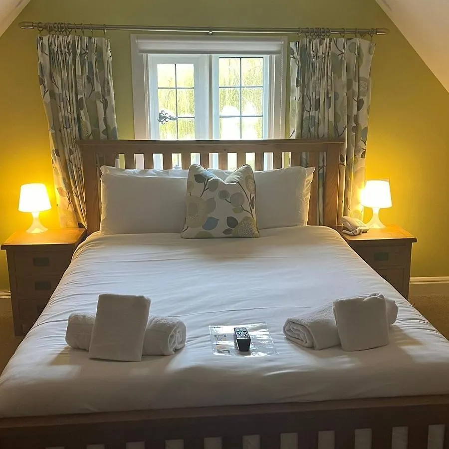 B+B York 4*,