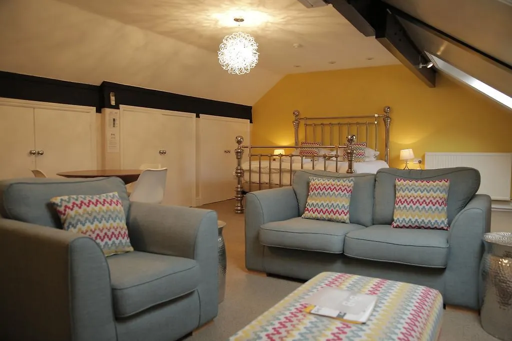 B+B York Hotel